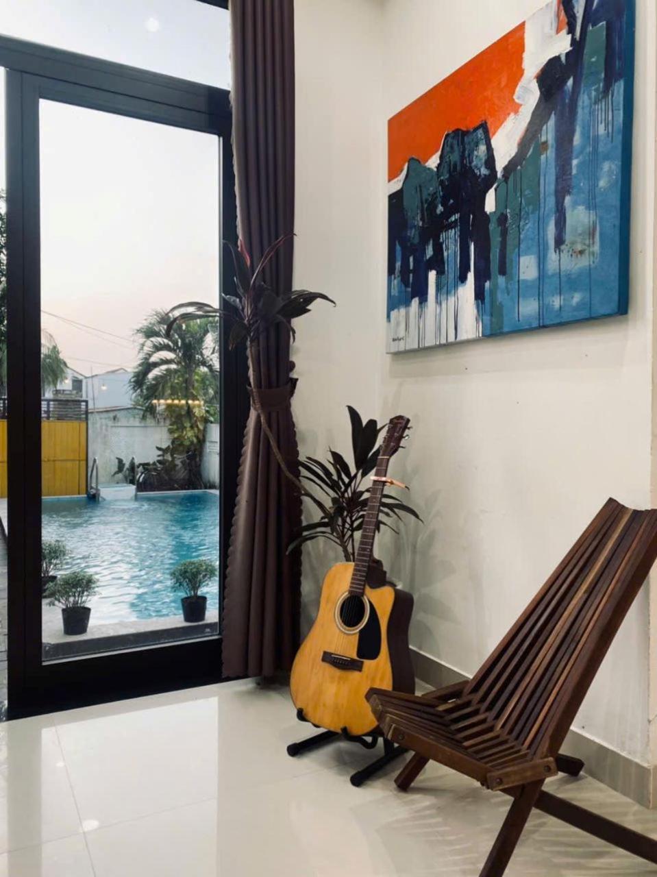 Romitto Riverside In Pool अपार्टमेंट *